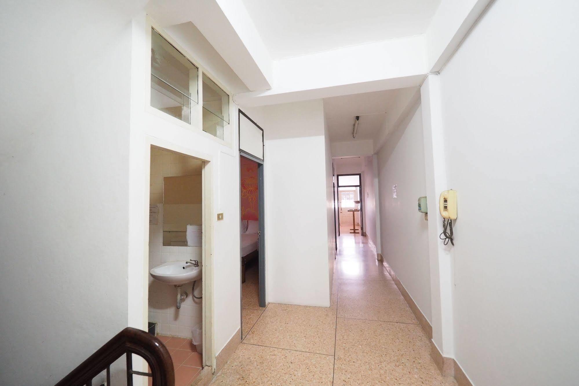 No7 Guesthouse Краби Экстерьер фото